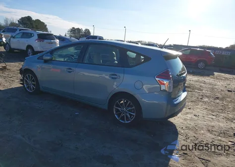 2016 Toyota Prius V Five z USA, uszkodzony, nr VIN JTDZN3EU4GJ054136